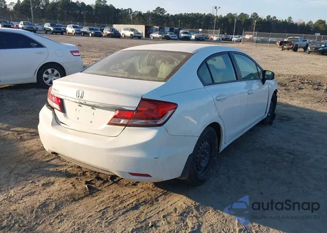 2015 Honda Civic Lx z USA, uszkodzony, nr VIN 19XFB2F53FE091381